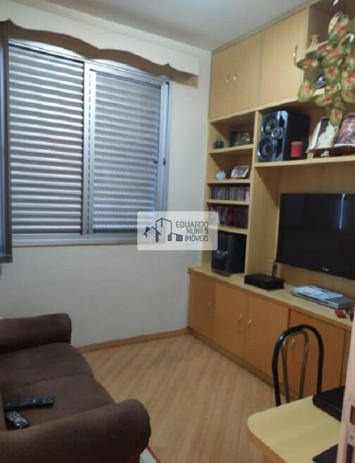 Apartamento à venda com 3 quartos, 110m² - Foto 13