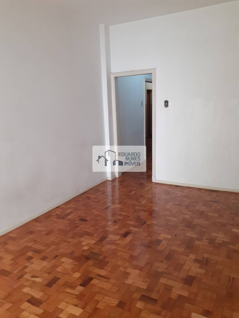 Apartamento à venda com 3 quartos, 100m² - Foto 4