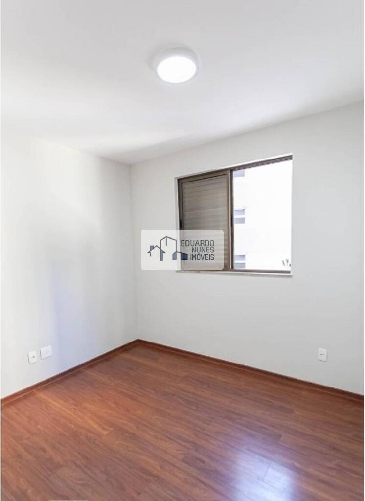 Apartamento à venda com 4 quartos, 140m² - Foto 8