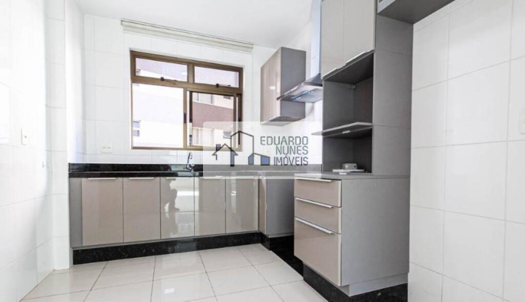 Apartamento à venda com 4 quartos, 140m² - Foto 14