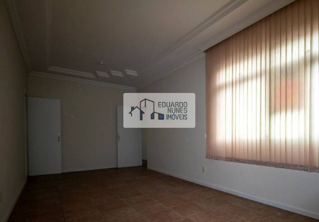 Apartamento à venda com 3 quartos, 96m² - Foto 3