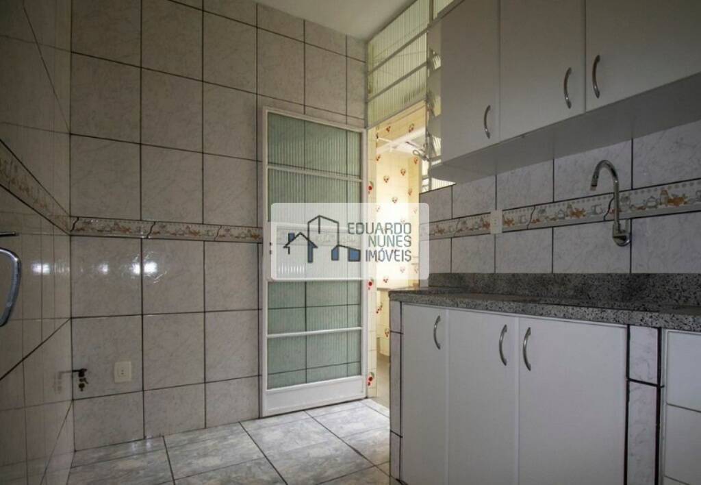 Apartamento à venda com 3 quartos, 96m² - Foto 17