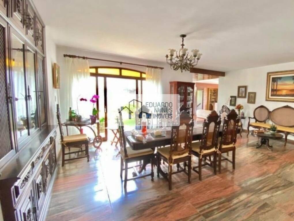 Casa à venda com 5 quartos, 700m² - Foto 8