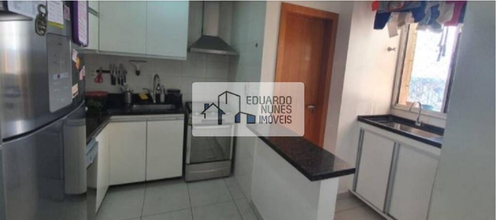 Apartamento à venda com 3 quartos, 91m² - Foto 9