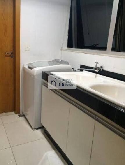 Apartamento à venda com 4 quartos, 150m² - Foto 15