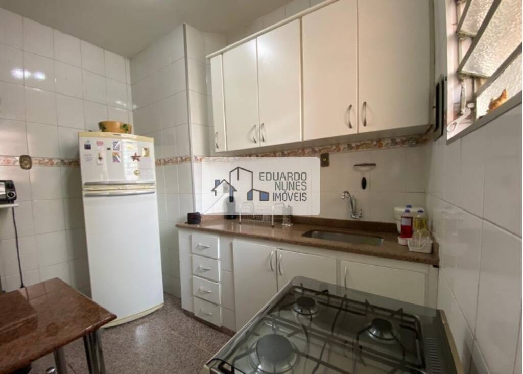 Apartamento à venda com 2 quartos, 87m² - Foto 11