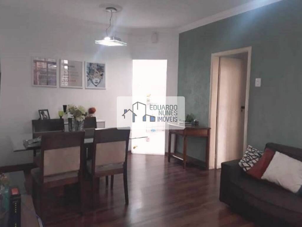 Apartamento à venda com 2 quartos, 70m² - Foto 4