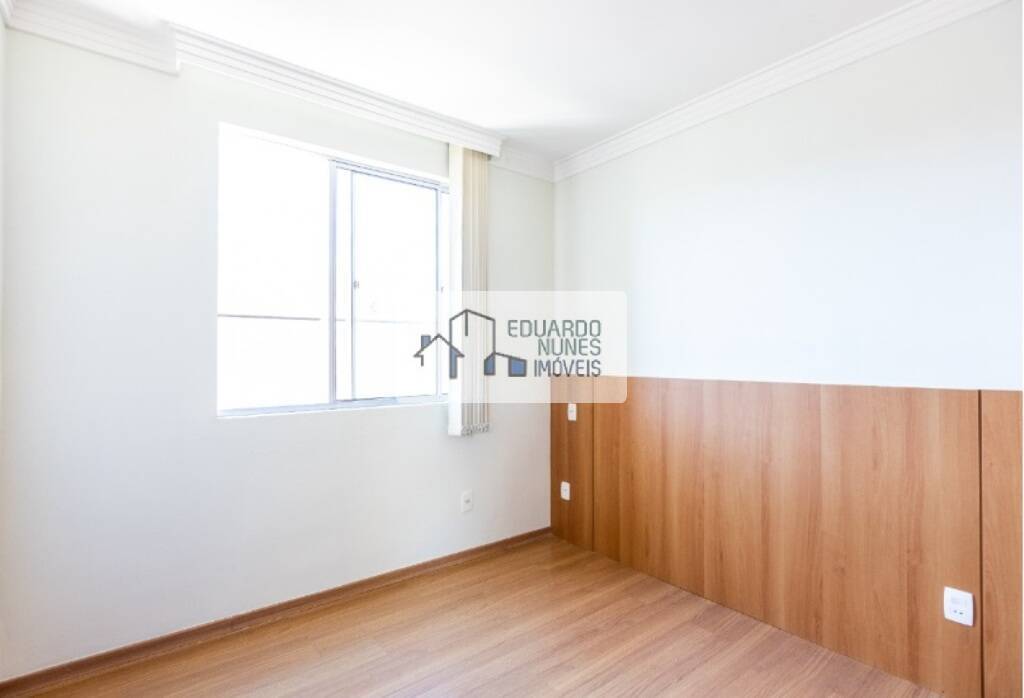 Apartamento à venda com 3 quartos, 89m² - Foto 4