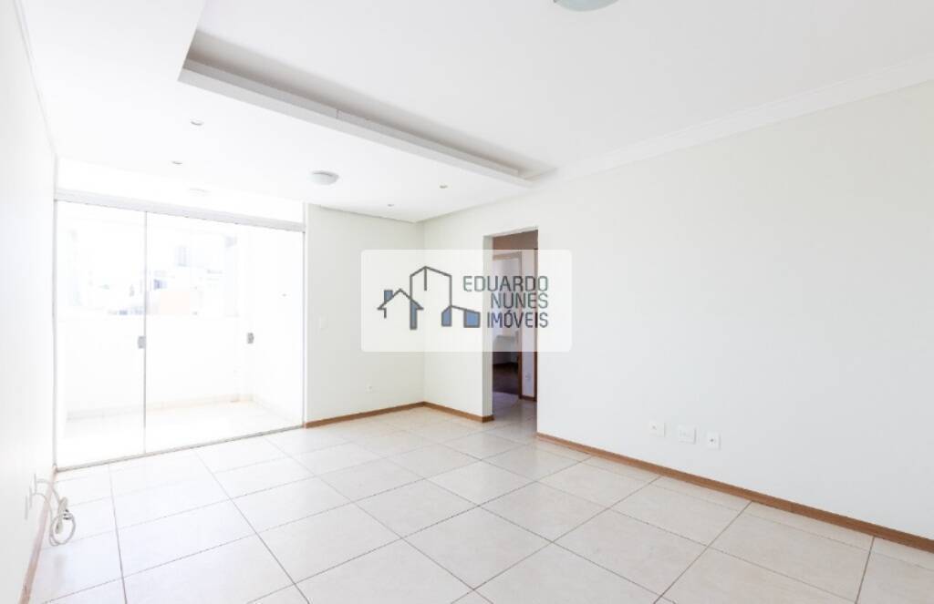 Apartamento à venda com 3 quartos, 89m² - Foto 2