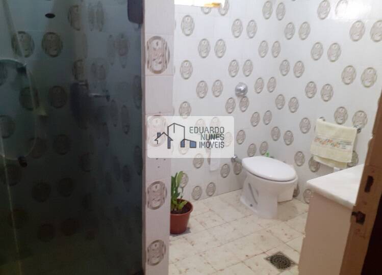 Casa à venda com 4 quartos, 140m² - Foto 18