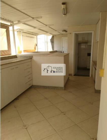 Apartamento à venda com 4 quartos, 180m² - Foto 7