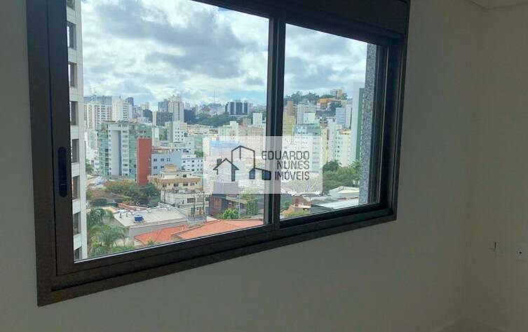 Apartamento à venda com 4 quartos, 145m² - Foto 7