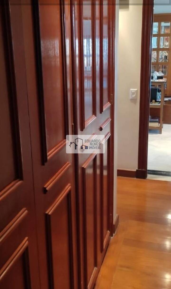 Apartamento à venda com 4 quartos, 390m² - Foto 9