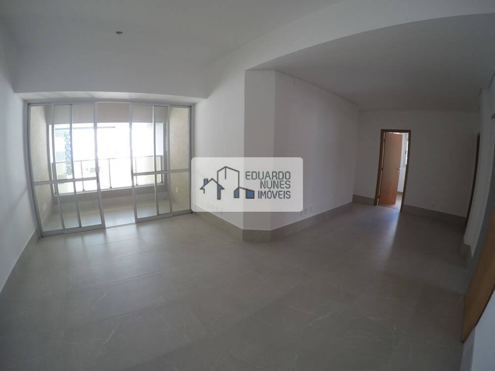 Apartamento à venda com 4 quartos, 136m² - Foto 2