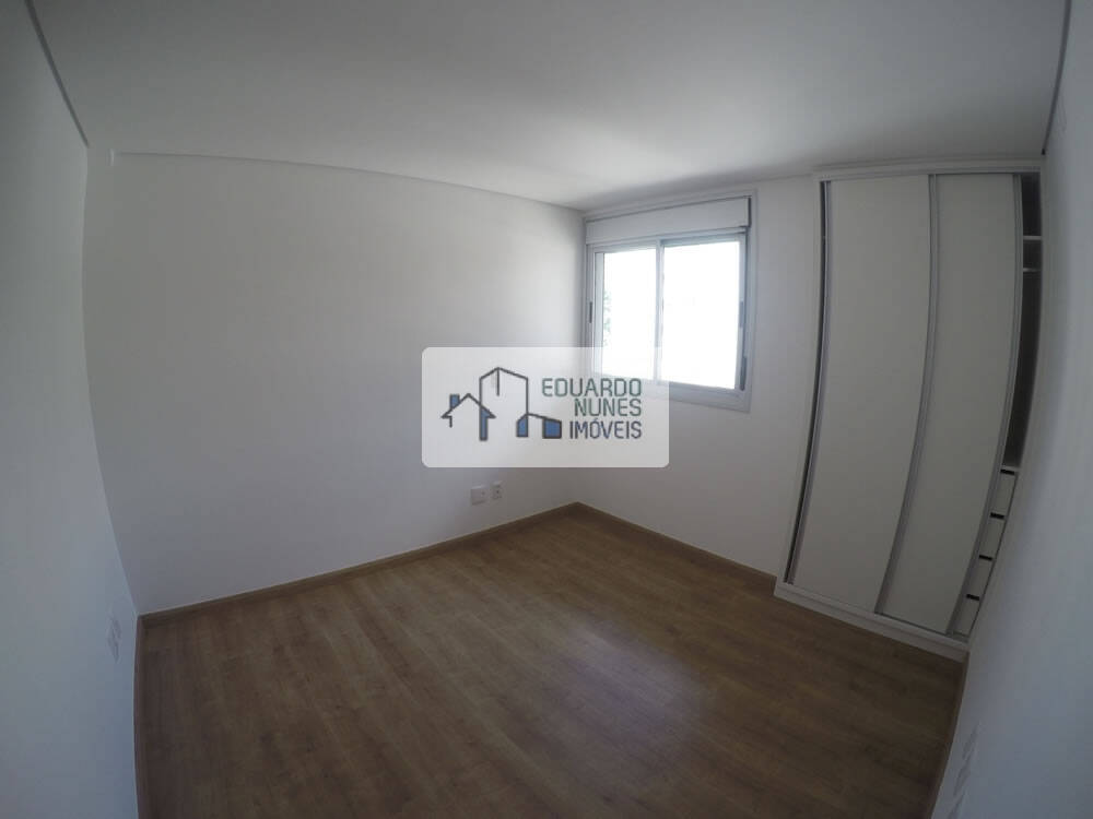 Apartamento à venda com 4 quartos, 136m² - Foto 9