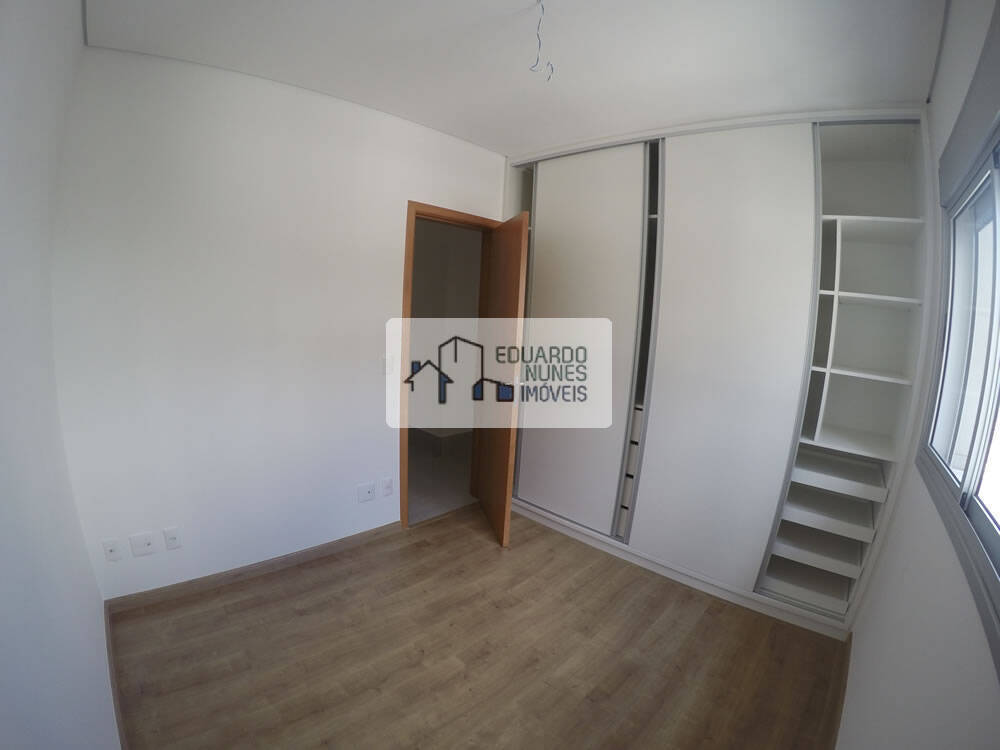 Apartamento à venda com 4 quartos, 136m² - Foto 7