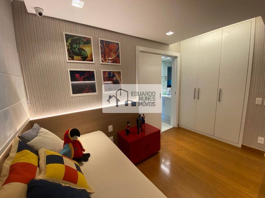 Apartamento à venda com 4 quartos, 191m² - Foto 5