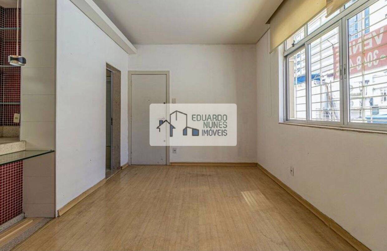 Apartamento à venda com 3 quartos, 90m² - Foto 1