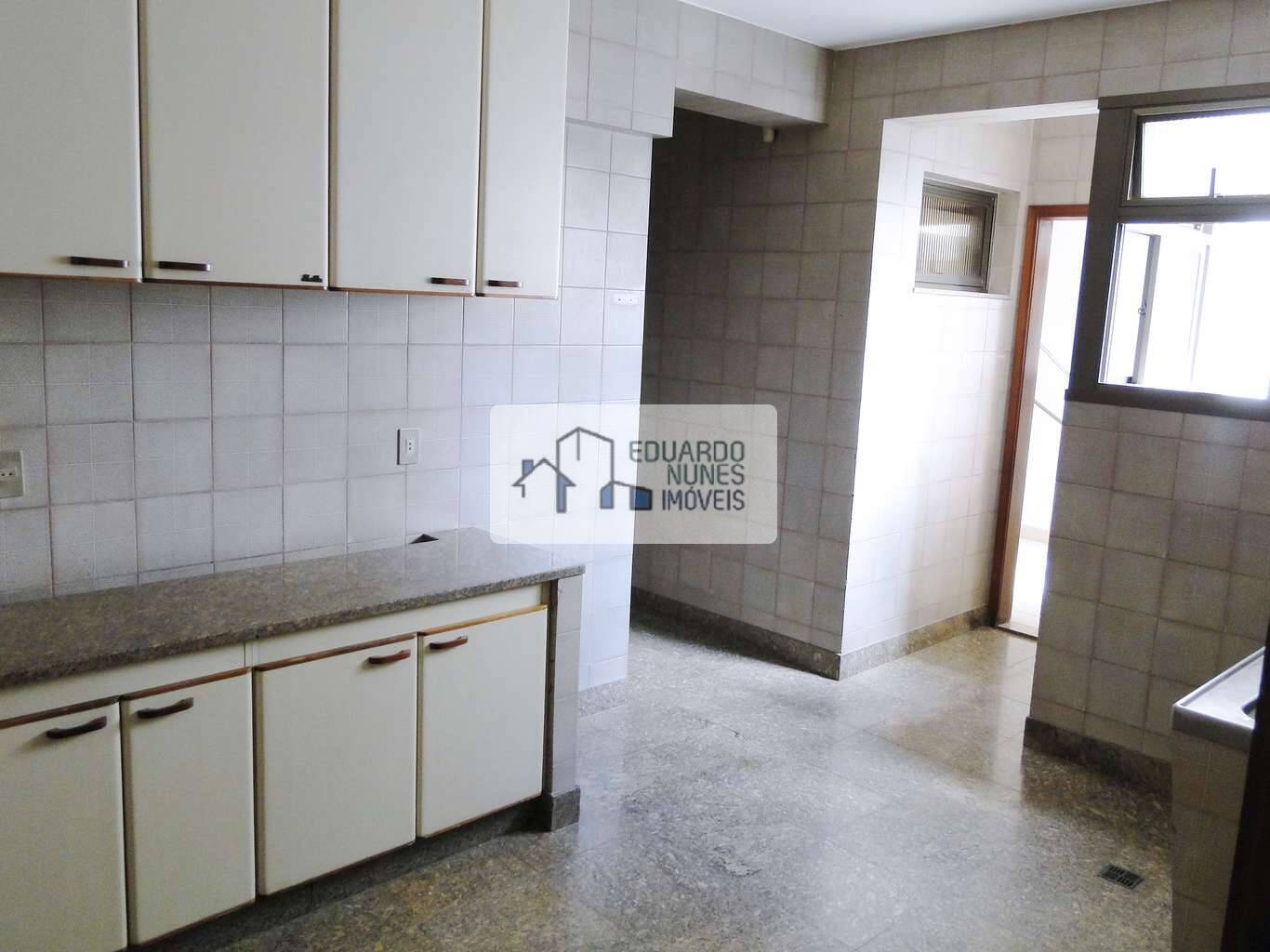 Apartamento à venda com 4 quartos, 465m² - Foto 17