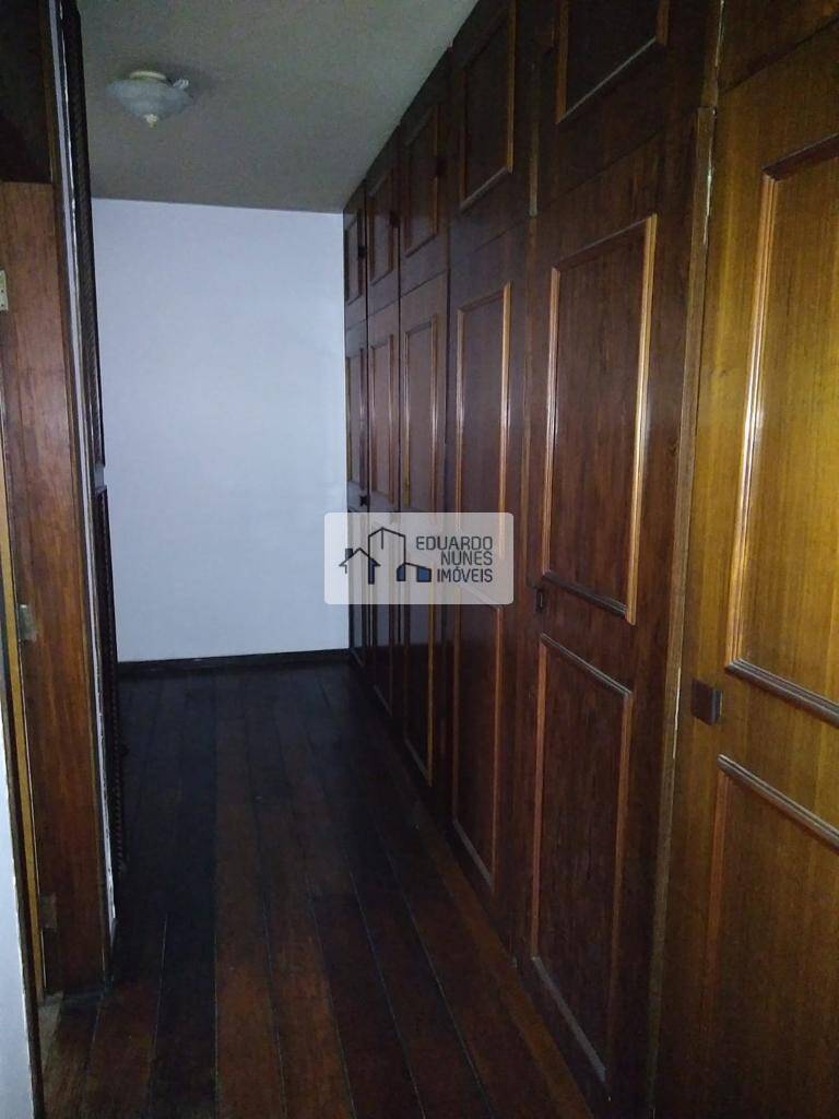 Apartamento à venda com 4 quartos, 240m² - Foto 14