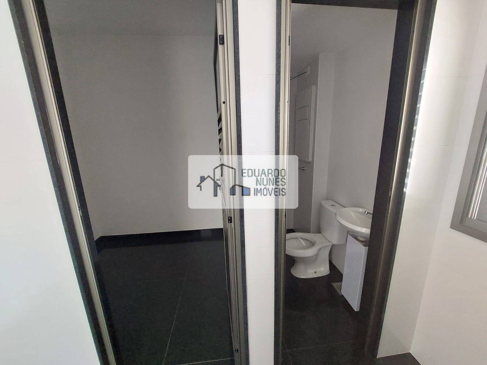 Apartamento à venda com 4 quartos, 145m² - Foto 21