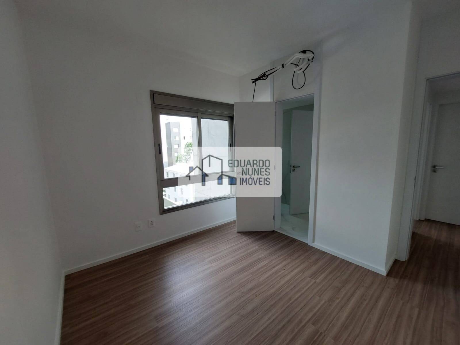 Apartamento à venda com 4 quartos, 145m² - Foto 13