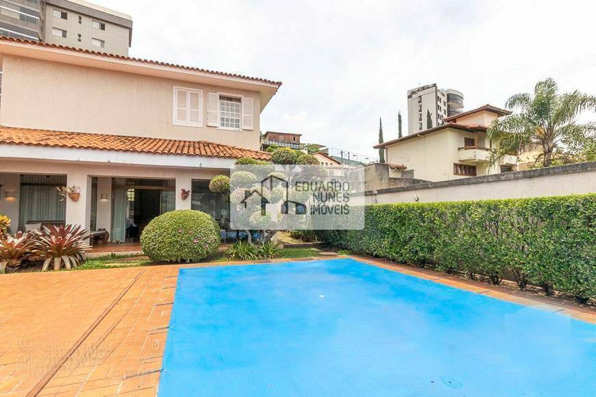 Casa à venda com 4 quartos, 570m² - Foto 16