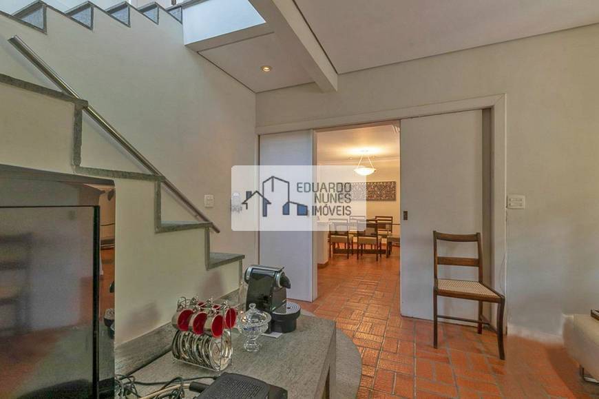 Casa à venda com 4 quartos, 570m² - Foto 5