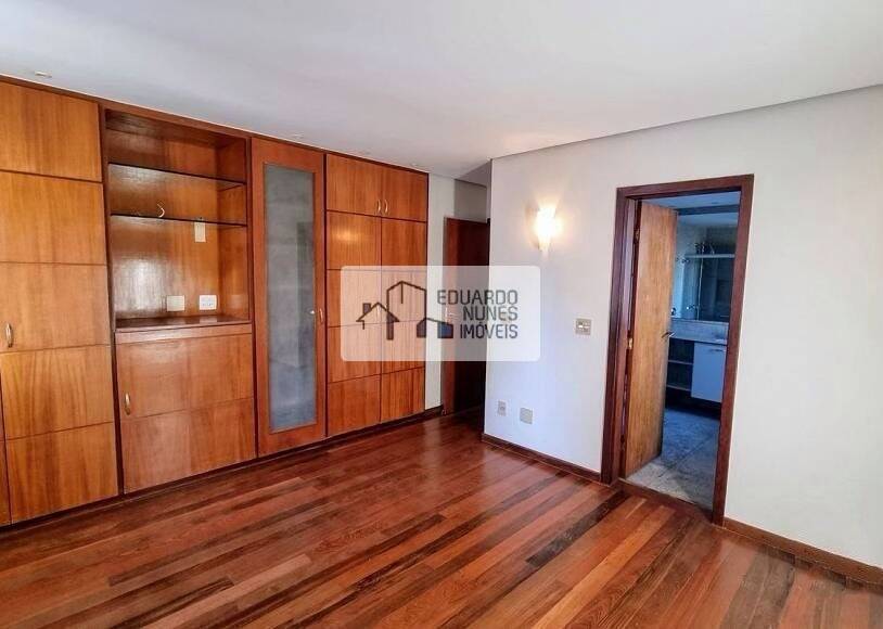 Cobertura à venda com 2 quartos, 210m² - Foto 6