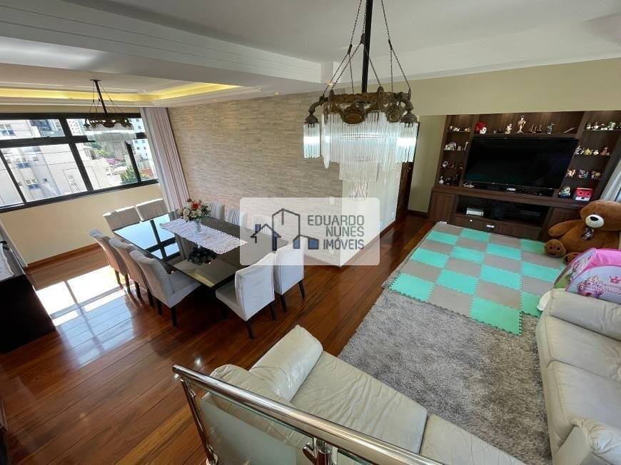 Cobertura à venda com 4 quartos, 280m² - Foto 1