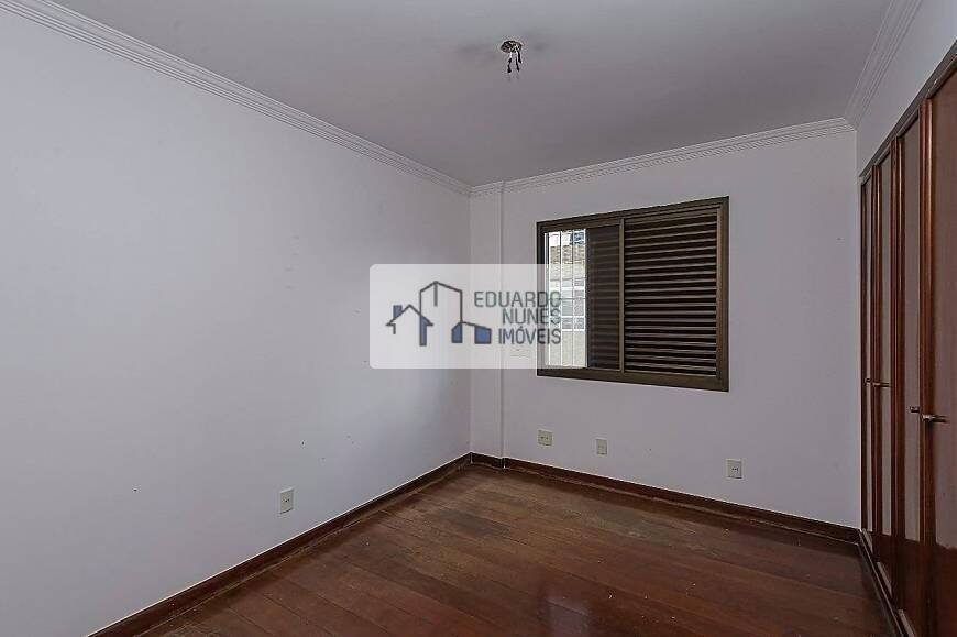 Apartamento à venda com 3 quartos, 162m² - Foto 10