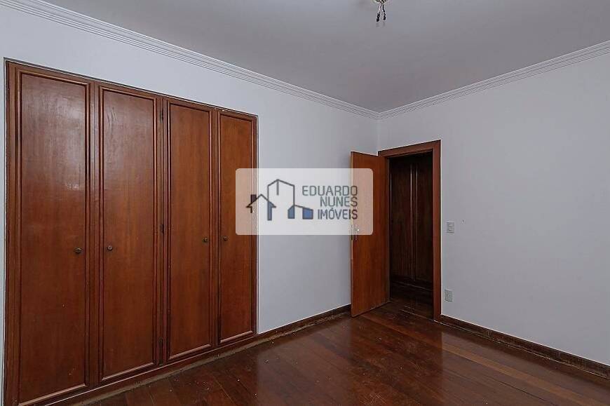 Apartamento à venda com 3 quartos, 162m² - Foto 9