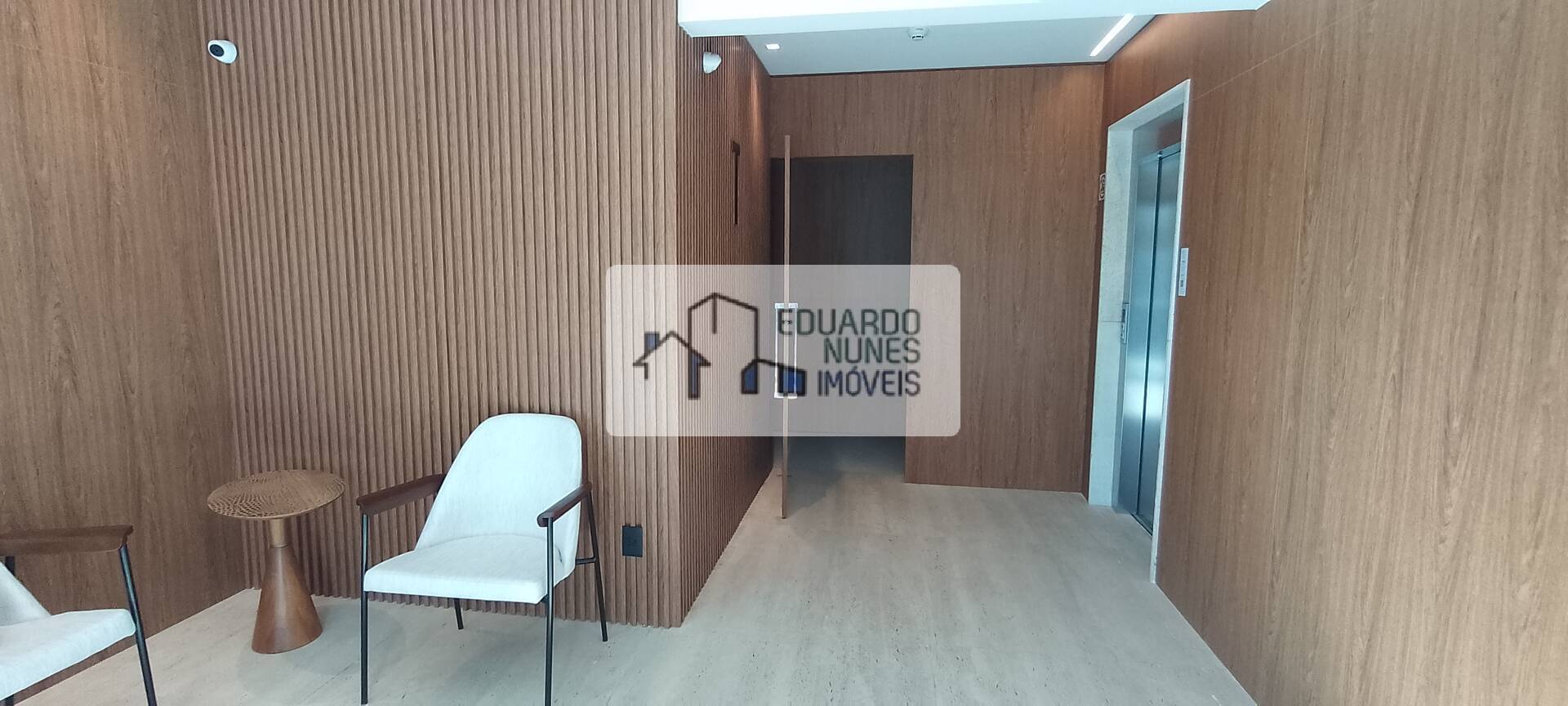 Apartamento à venda com 4 quartos, 140m² - Foto 4