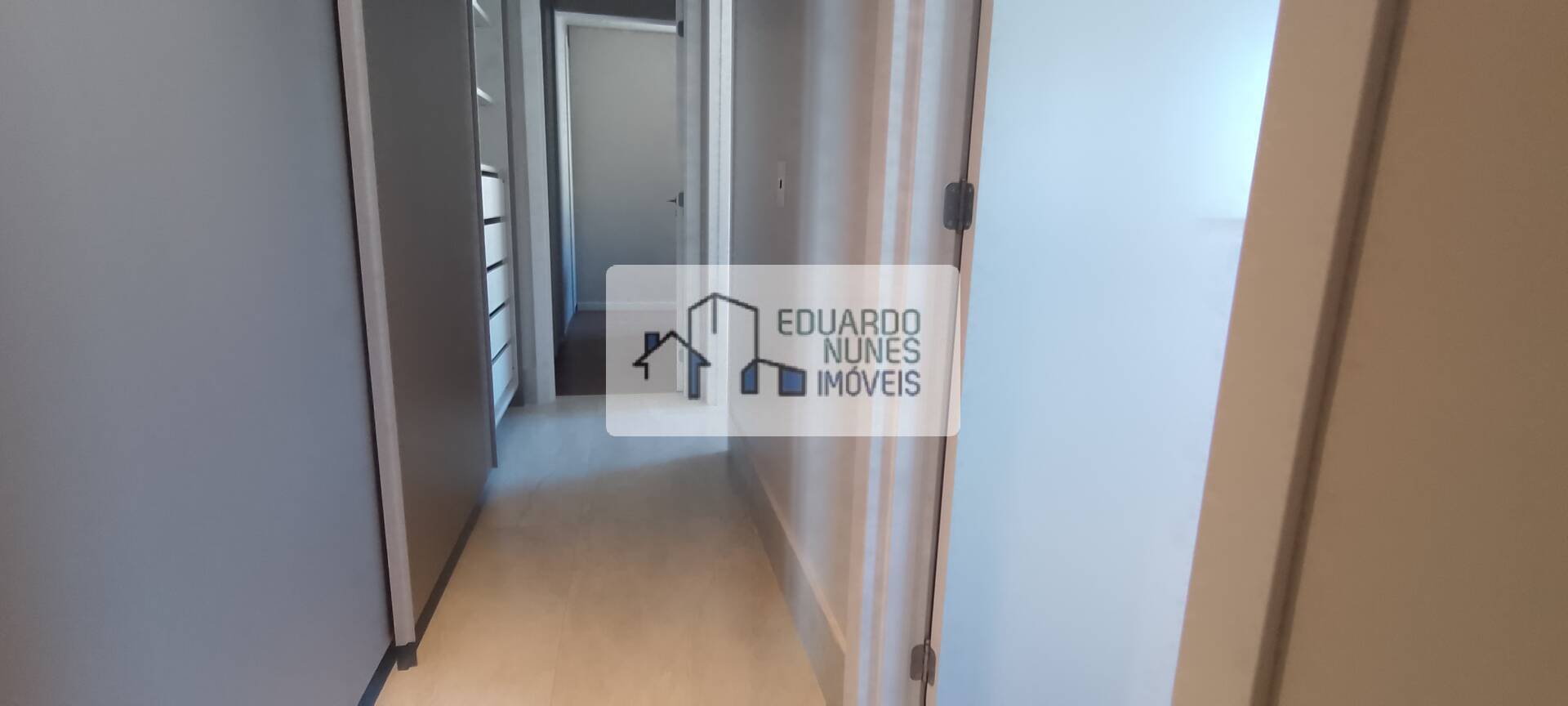 Apartamento à venda com 4 quartos, 140m² - Foto 7