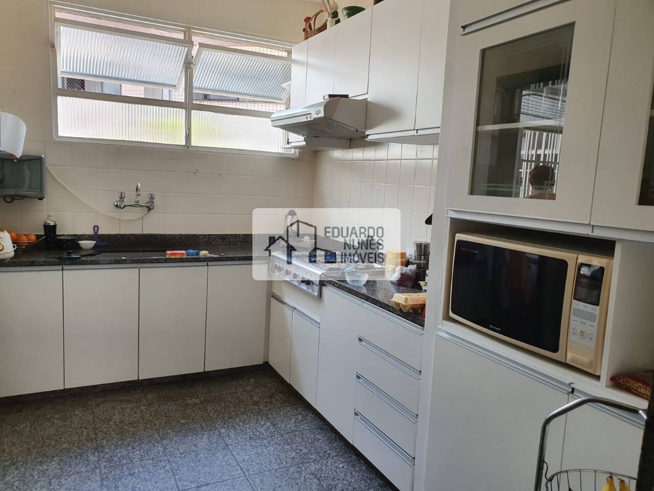 Apartamento à venda com 4 quartos, 170m² - Foto 12