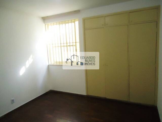 Apartamento à venda com 4 quartos, 180m² - Foto 9