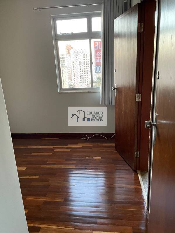 Apartamento à venda com 3 quartos, 95m² - Foto 6