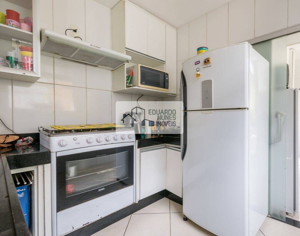 Apartamento à venda com 4 quartos, 210m² - Foto 18