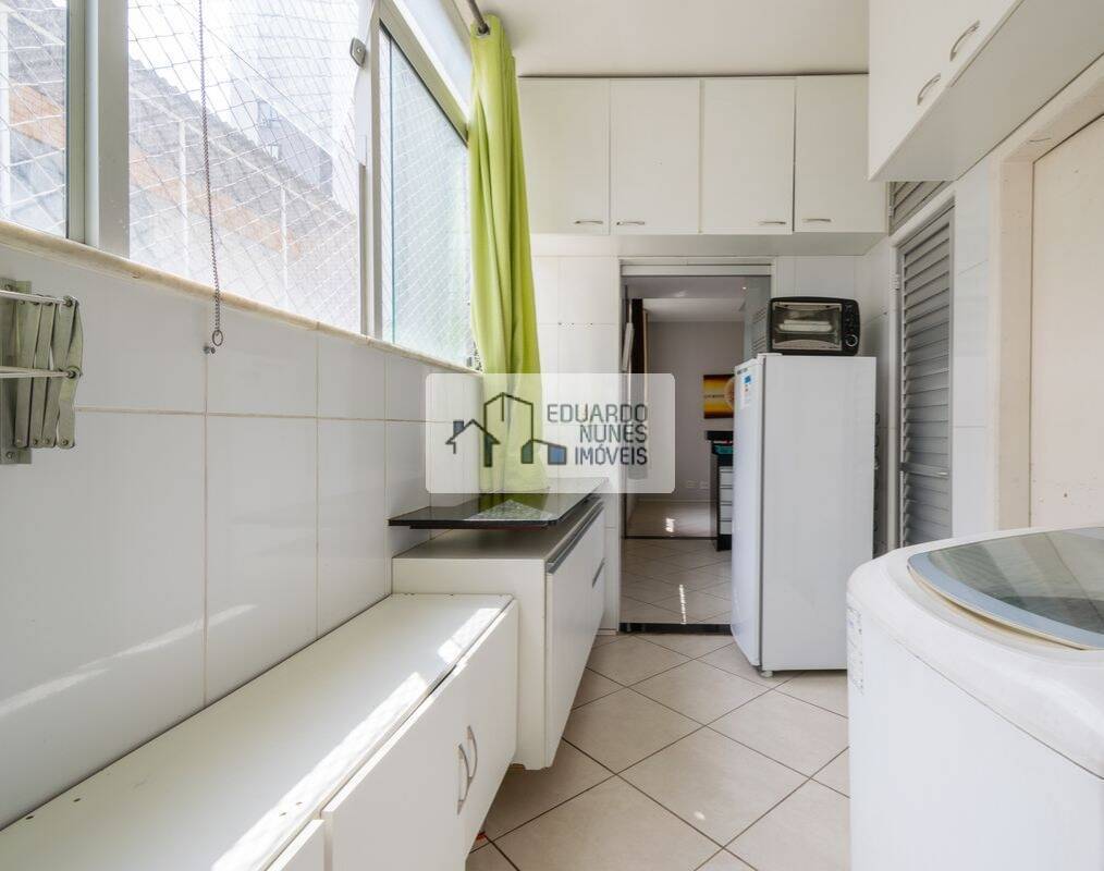 Apartamento à venda com 4 quartos, 210m² - Foto 21