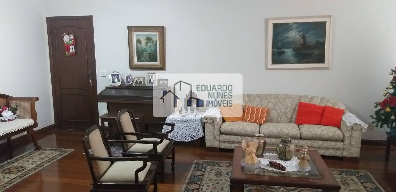 Apartamento à venda com 4 quartos, 193m² - Foto 2