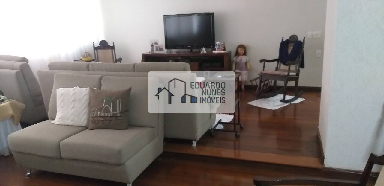 Apartamento à venda com 4 quartos, 193m² - Foto 3