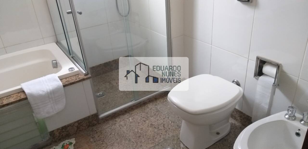 Apartamento à venda com 4 quartos, 193m² - Foto 14