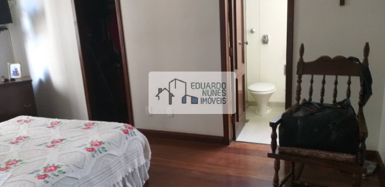 Apartamento à venda com 4 quartos, 193m² - Foto 13