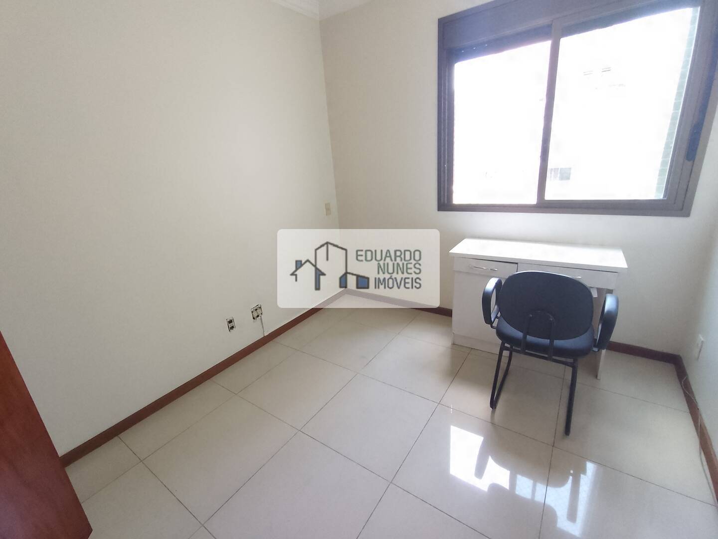 Apartamento à venda com 3 quartos, 205m² - Foto 8