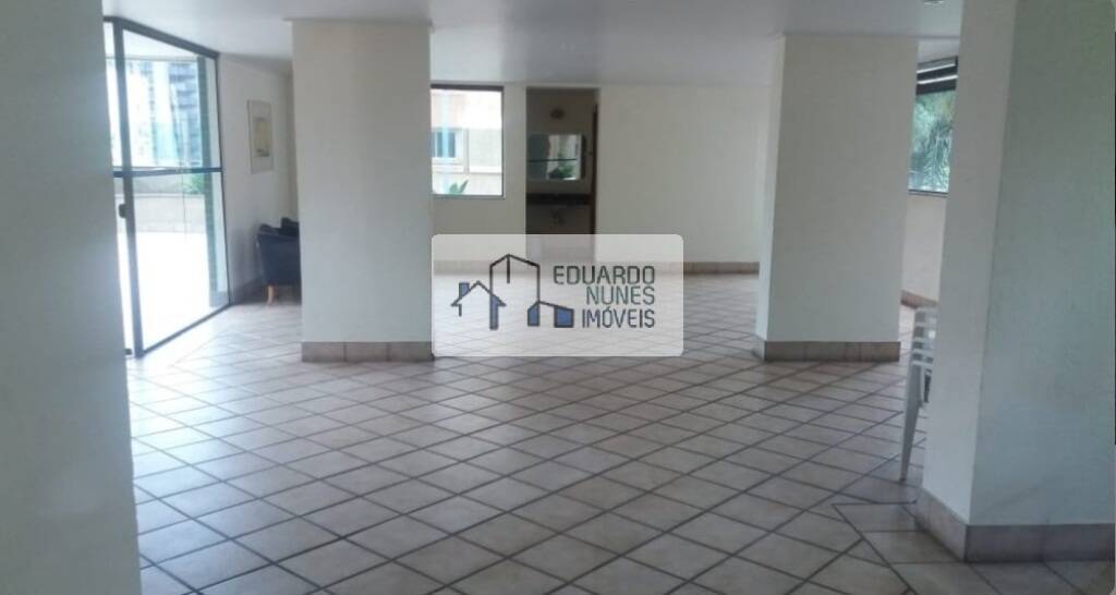 Apartamento à venda com 3 quartos, 205m² - Foto 15