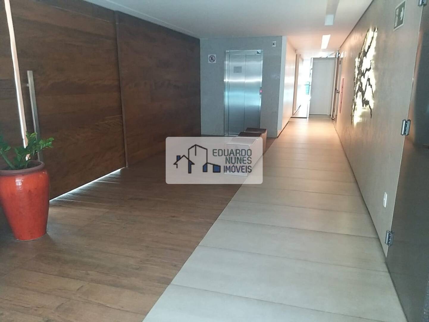 Apartamento à venda com 4 quartos, 150m² - Foto 1