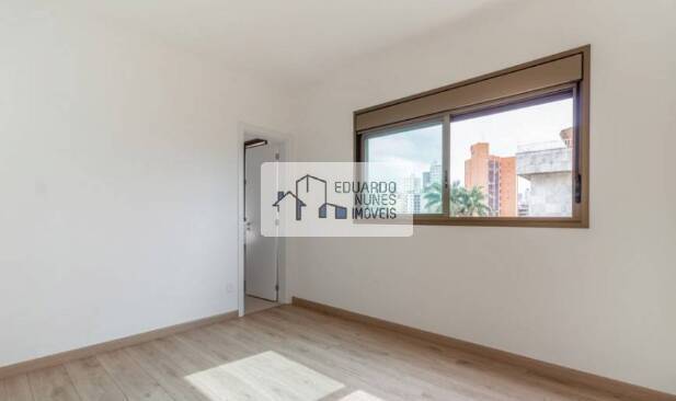 Apartamento à venda com 4 quartos, 150m² - Foto 11