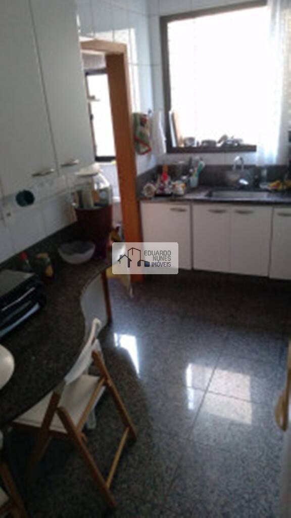 Apartamento à venda com 4 quartos, 123m² - Foto 15