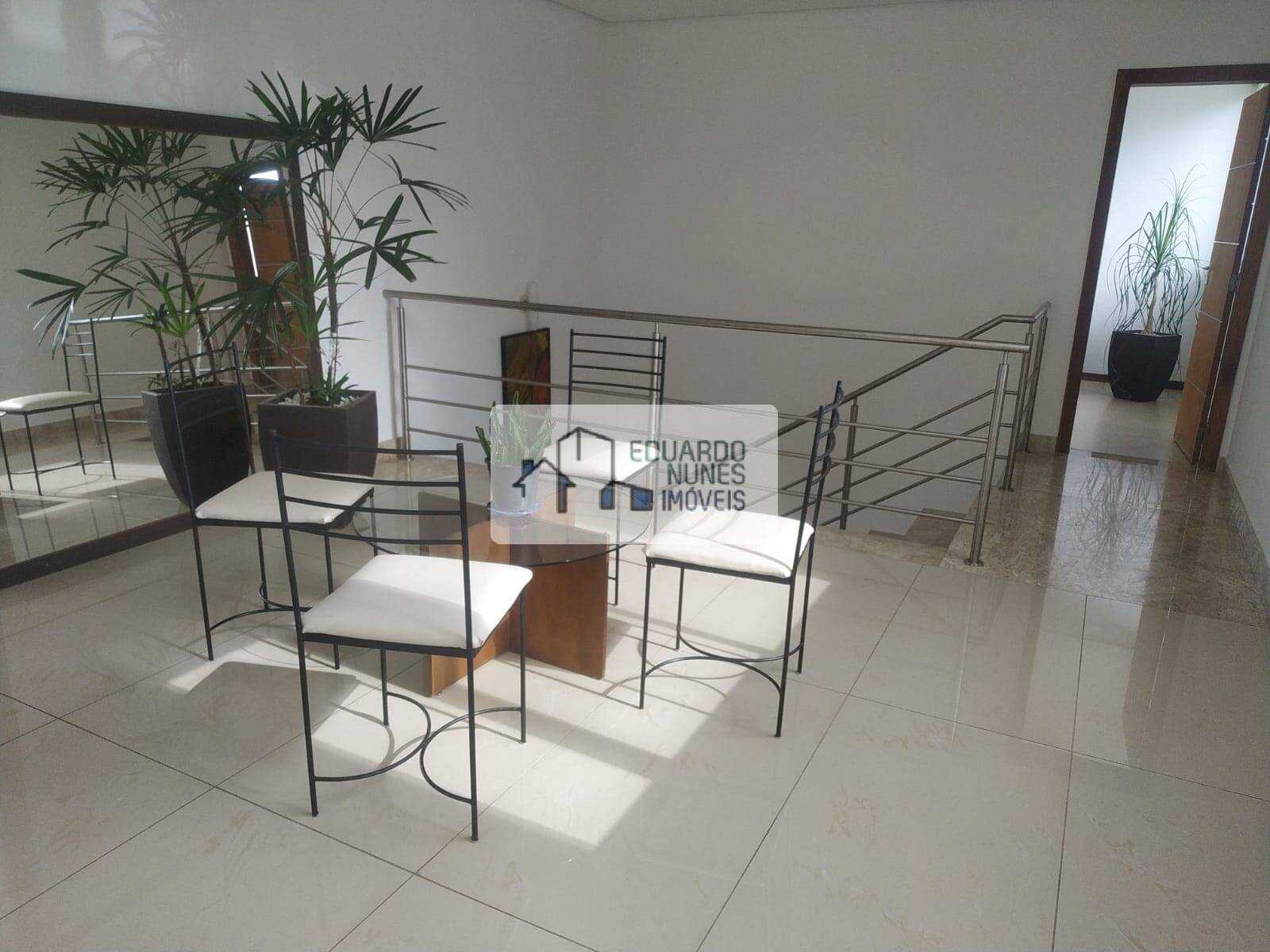 Casa à venda com 5 quartos, 970m² - Foto 8