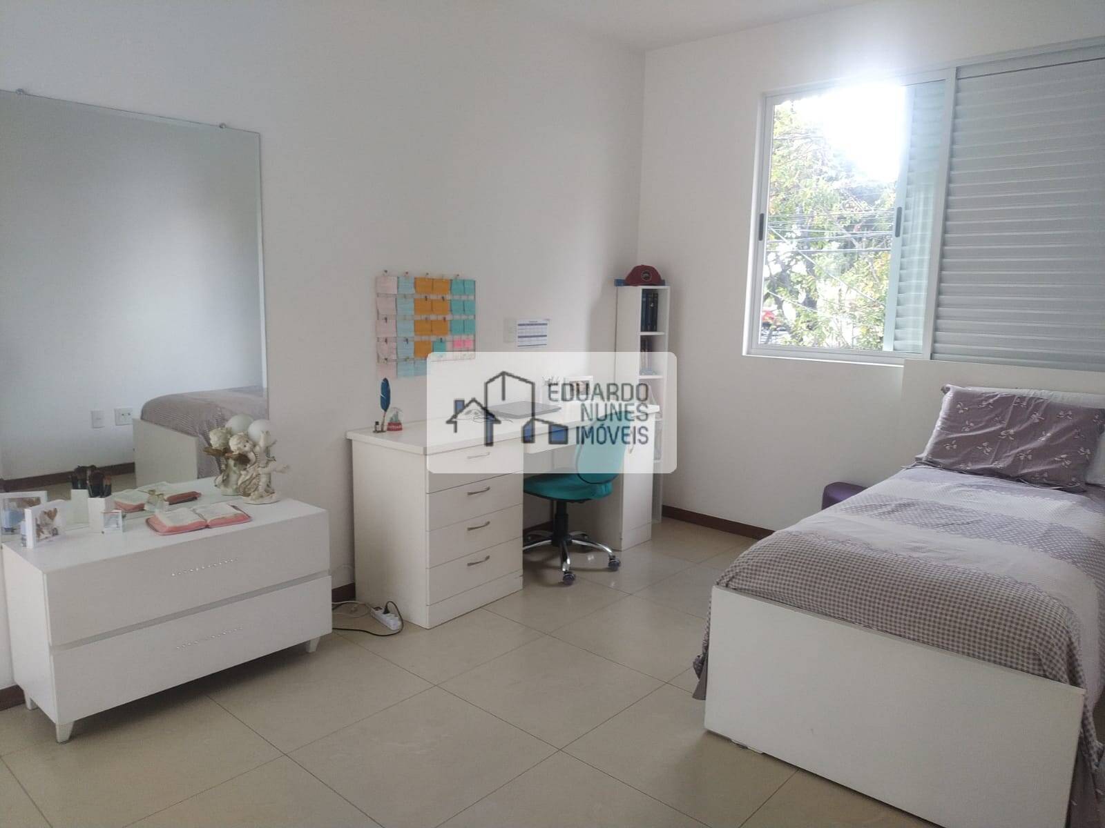 Casa à venda com 5 quartos, 970m² - Foto 18